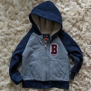 Sherpa Zip Up Boy 3 EUC